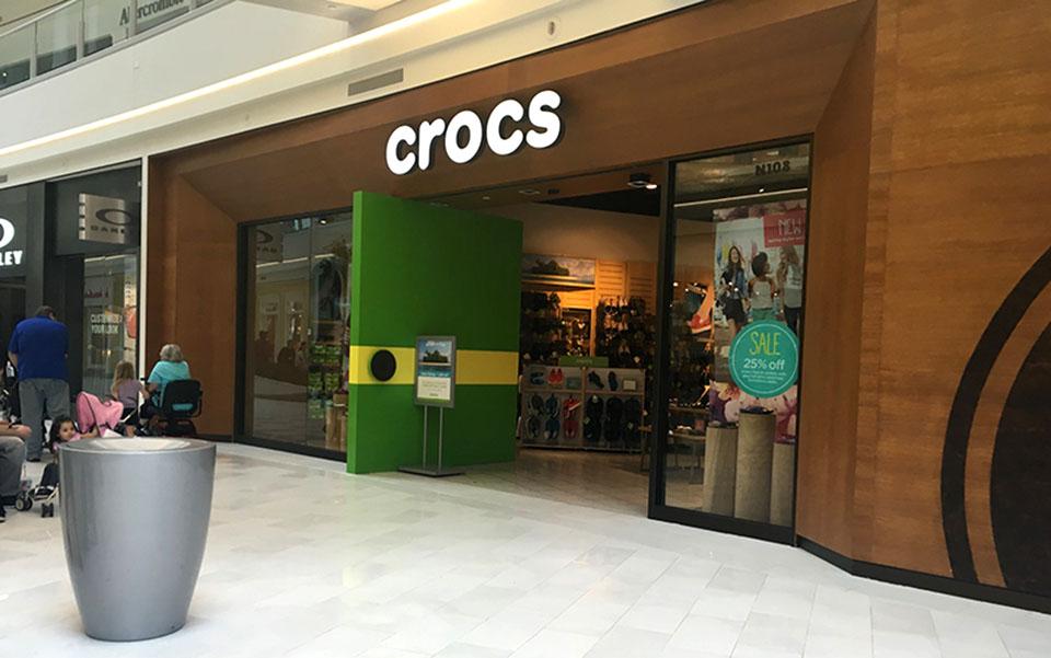 crocs to prom