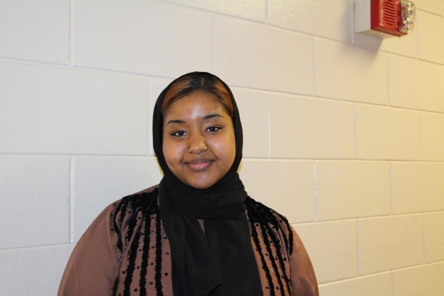 Sophomore Jelane Abebe said the hardest part of fasting is focusing in school. She said, “Remembering why you’re fasting and who you’re fasting for takes away all the hunger.” She feels “mentally and emotionally better” during Ramadan. 