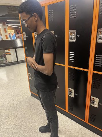 A student prays in the hallways during class (image taken with permission). An ongoing issue between students and teachers is students leaving for prayer, but not returning to class on time or at all. There should be more structured rules set for when students need to be back in class.