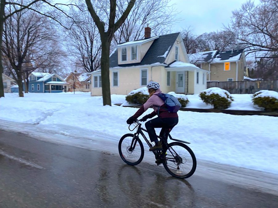 Senior Ingrid Noren heads to school in February. She recommends winter biking, saying that “it’s better for your health [and] better for the planet.” 
